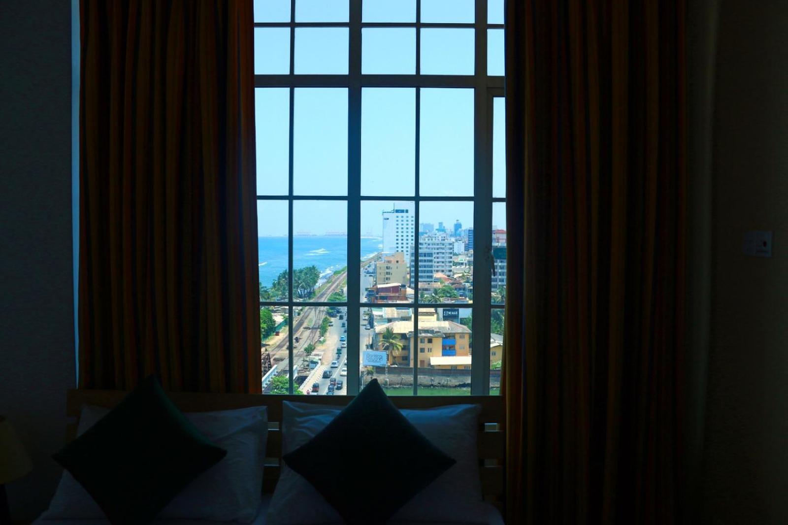Global Towers Hotel & Apartments Colombo Exterior foto