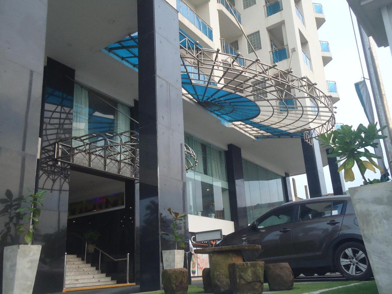 Global Towers Hotel & Apartments Colombo Exterior foto